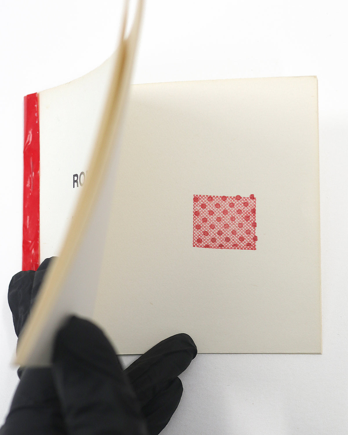 Red dots
